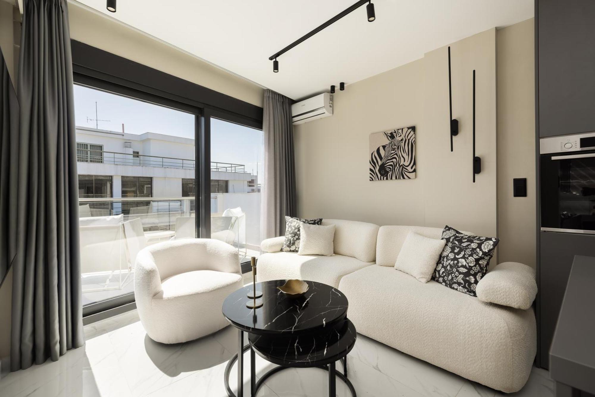 Ophelia By Halu!, Luxury With Hot Tub Thessaloniki